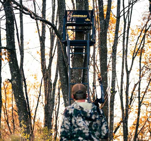 Rivers Edge Lockdown Set Up On A Tree Rivers Edge Lockdown Set Up On A Tree
